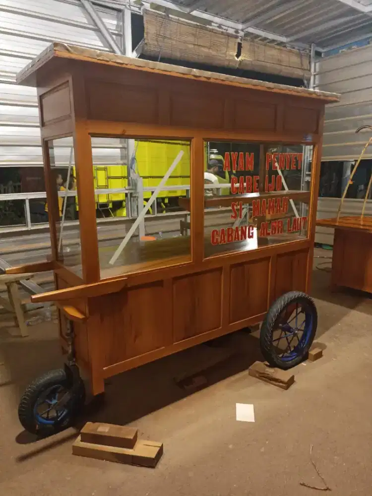 Gerobak Angkringan jg Melayani Pesanan Grobak Bakso Mie Bubur Sate dlL