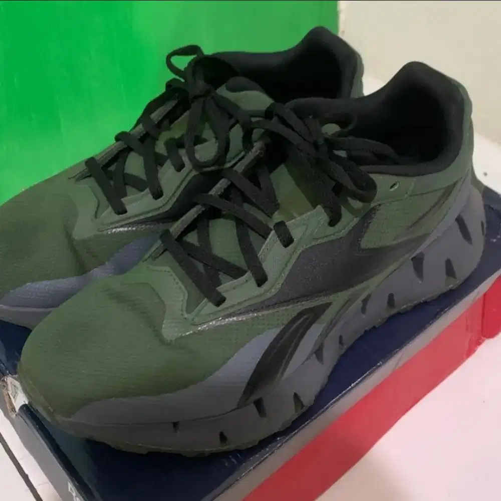 Sepatu Reebok Zig Dynamica 4 Adventure Size 41