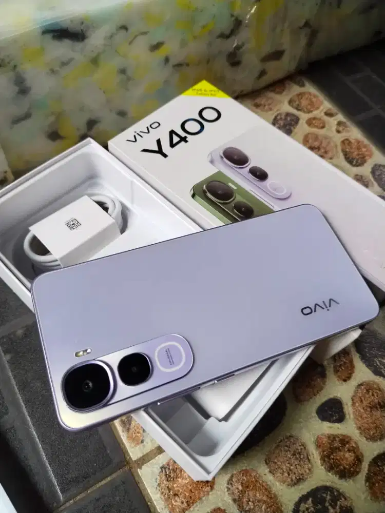 Jual hp vivo Y400 ram 8/256