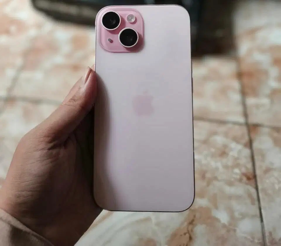 Iphone 15 Pink Basic 128 GB ex iBox