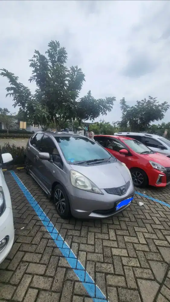 BU Dijual Murah Honda jazz Ge8 2008 tipeS/metik/original/upgrade Velg