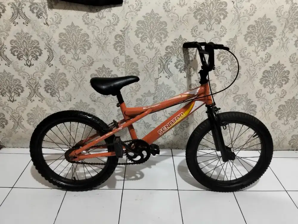 Sepeda BMX  ukuran 18 untuk umur 5-8 tahun