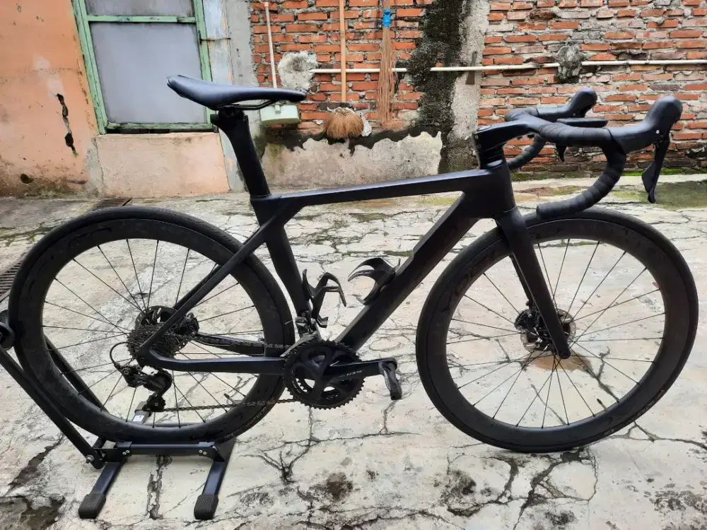 Roadbike Yoeleo R12