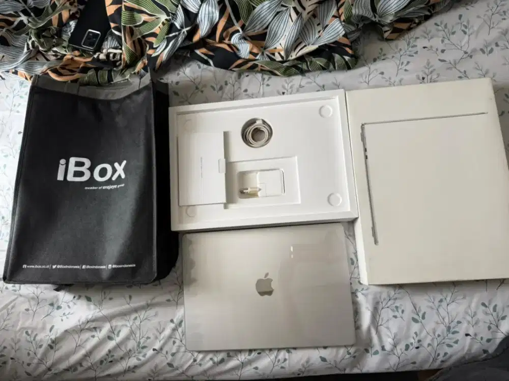 Macbook Air M3 15 Inch