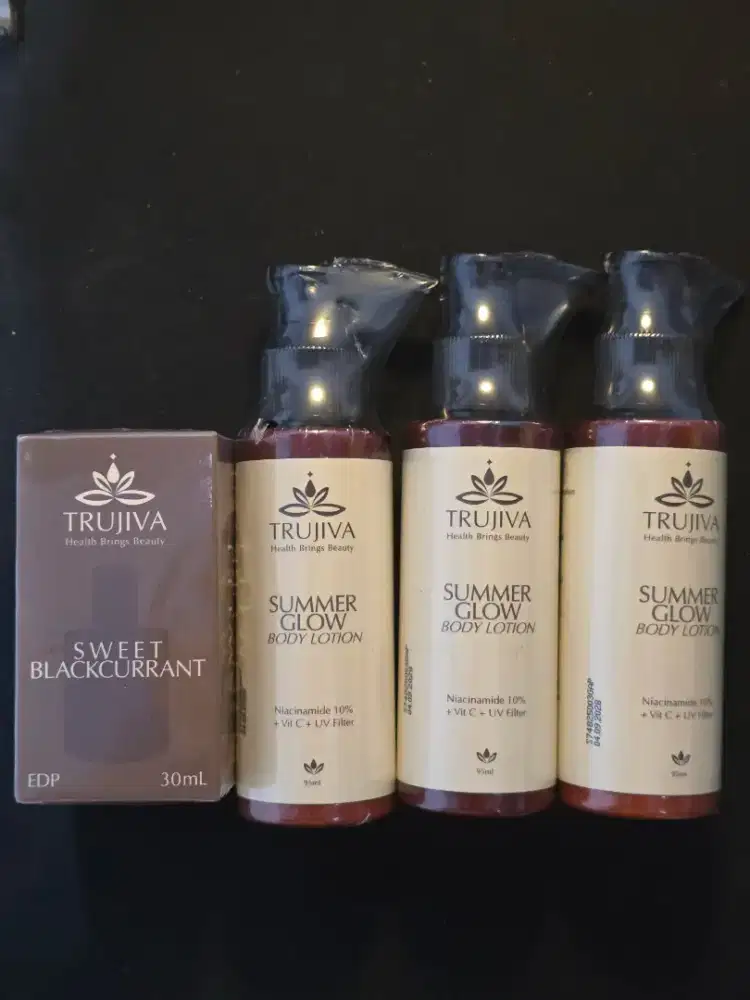 Parfume EDP & 3 body lotion