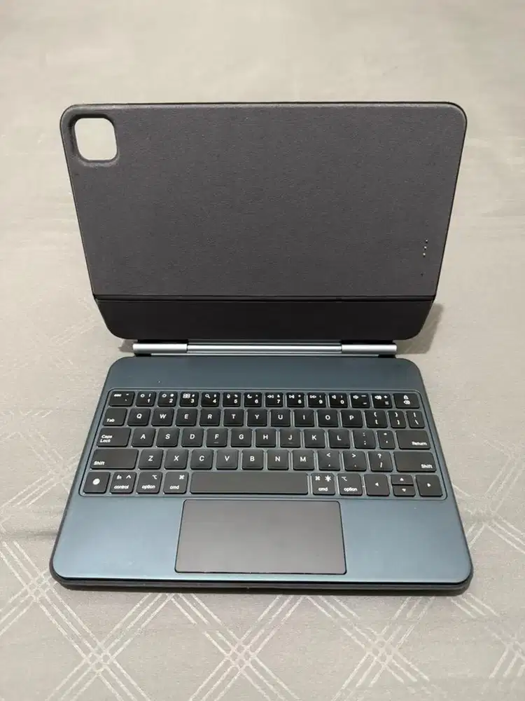 Magic Keyboard Ipad 11 inch (2018-2024) Air 4/5/6 & Pencil