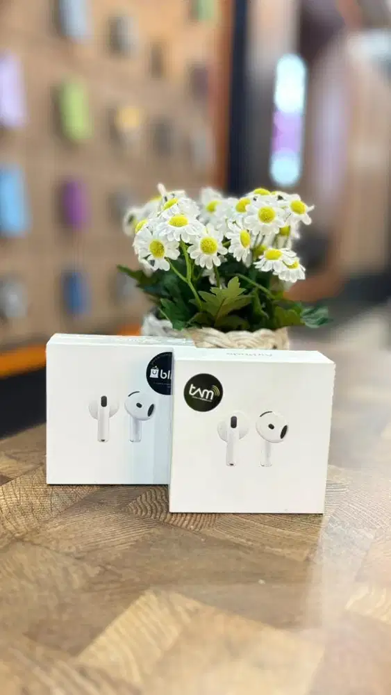 AIRPODS GEN 4 BRANDNEW