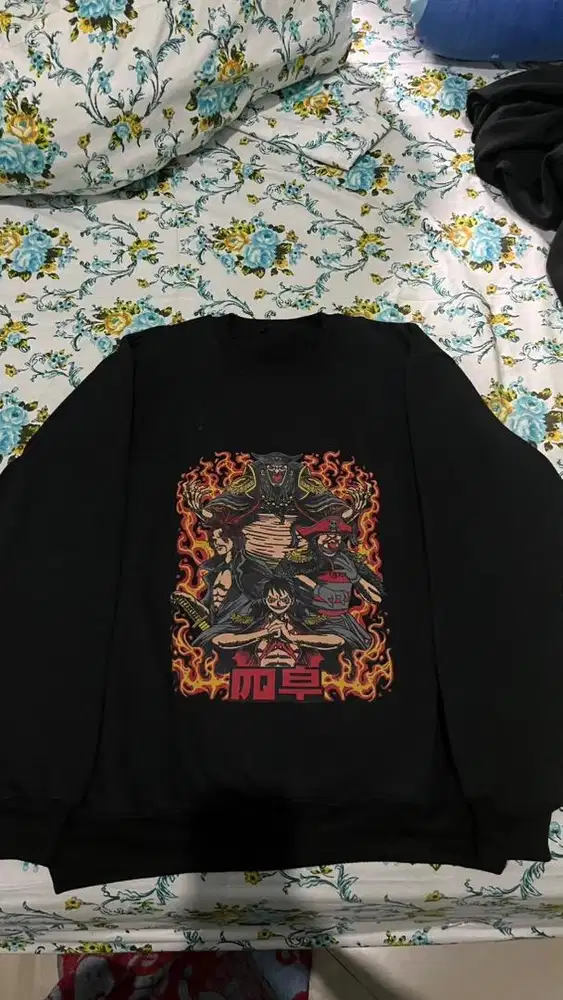 Crewneck monkey d luffy