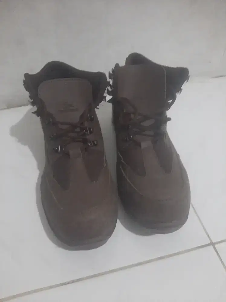 Sepatu merk crocodile dan prodigo