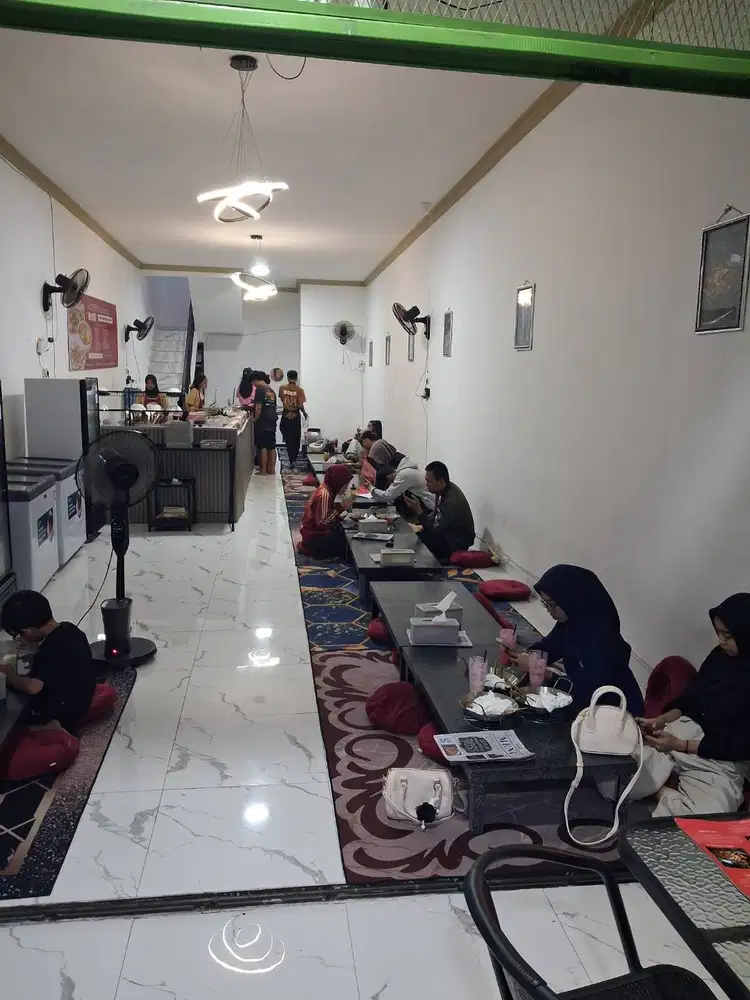 LOWONGAN RESTORAN SEBLAK