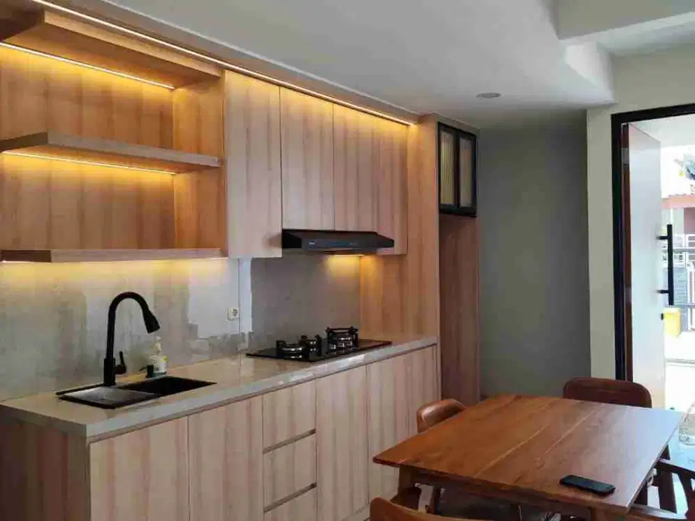 DIJUAL RUMAH FULL FURNISH  BARU GRESS MULYOSARI