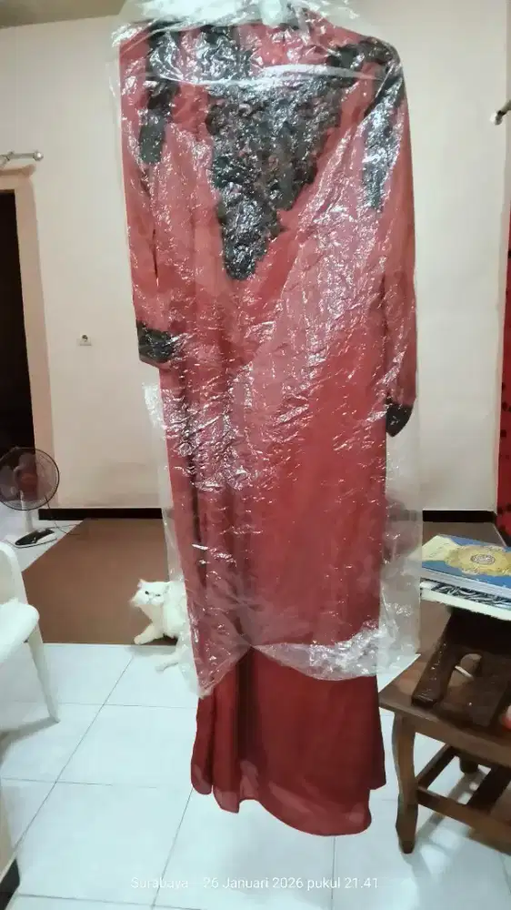 Baju pesta pernikahan