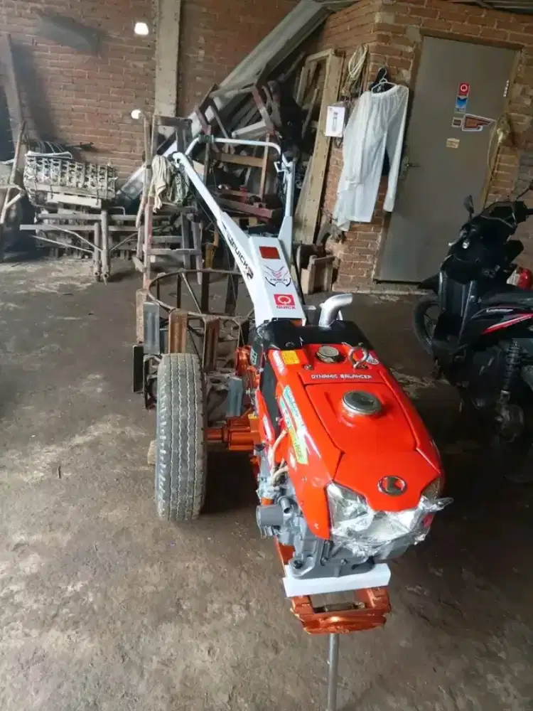 Jual cepat traktor sawah