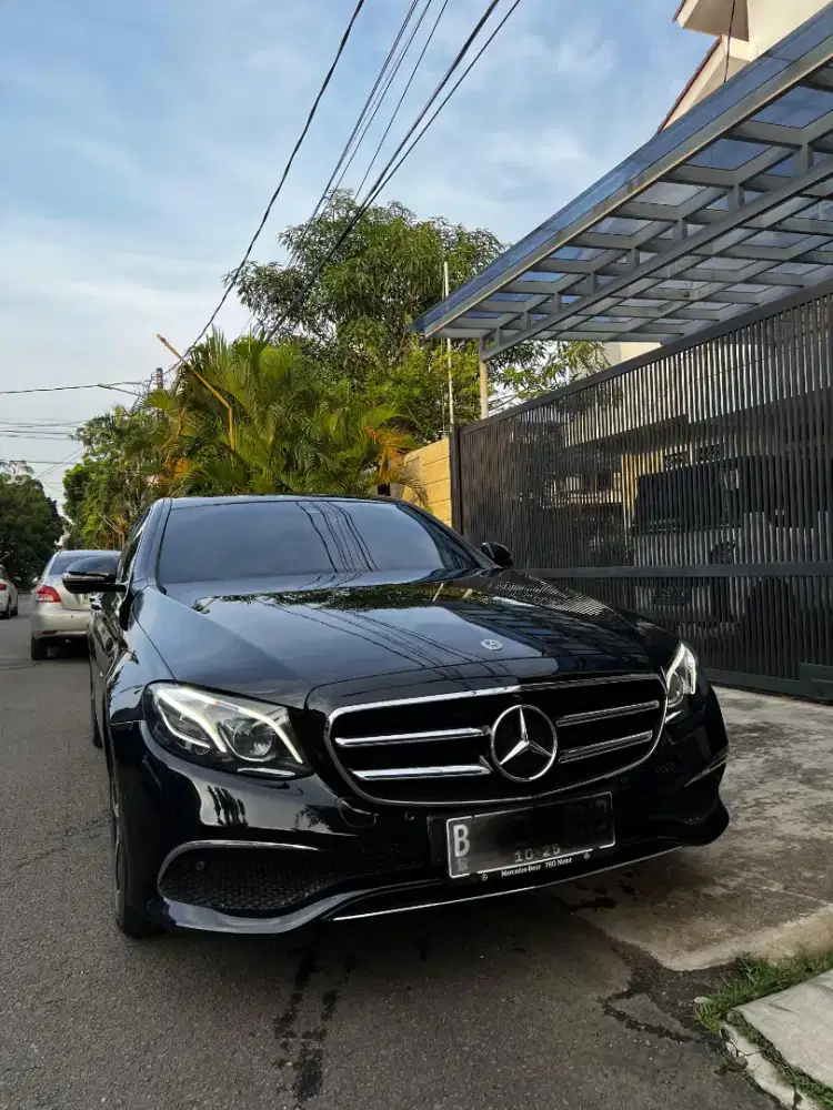 LOW KM!! E300 2020 SPORT STYLE MURAH