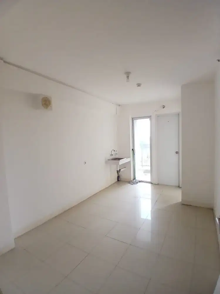 Readdy 2bedroom kosongan Sewa lantai sedeng apartemen Bassura city