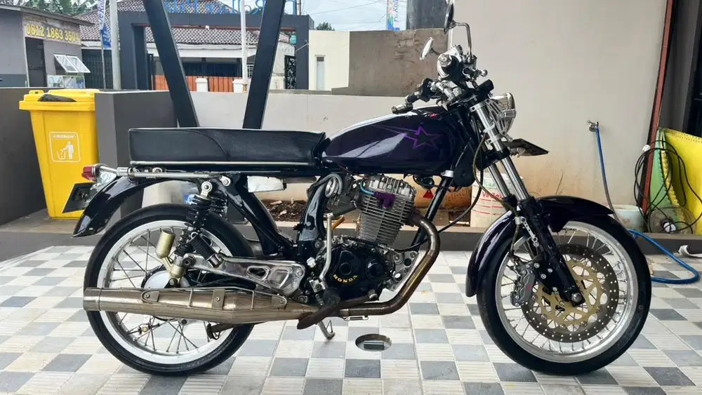 Di jual cepat gl pro neotech model cb