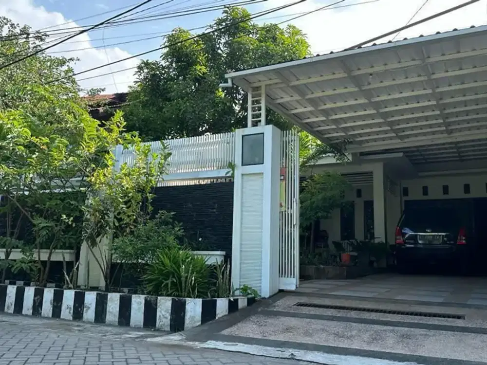 RUMAH SIAP HUNI DI KETINTANG SURABAYA DEKAT POLDA JATIM