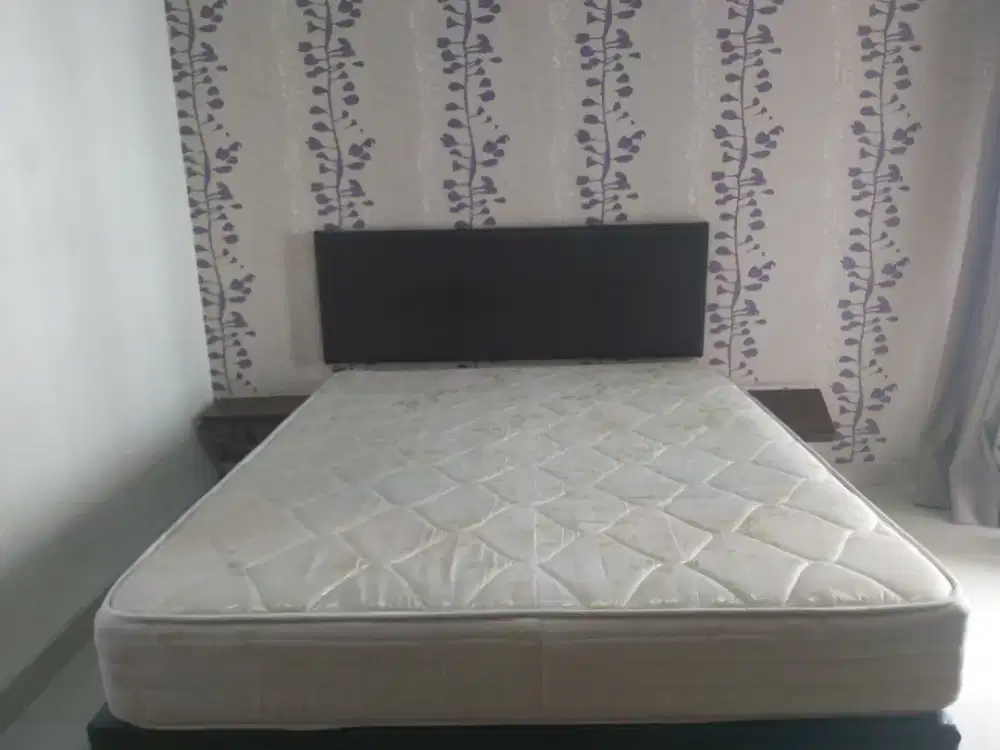 Jual murah hanya kasur springbed nya Guhdo ukuran 160x200,950 rbu nego