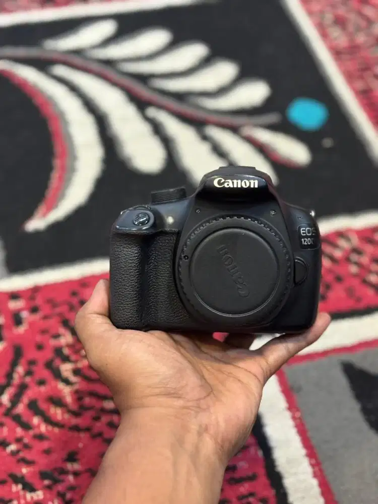 Dijual kamera dslr canon 1200d body only