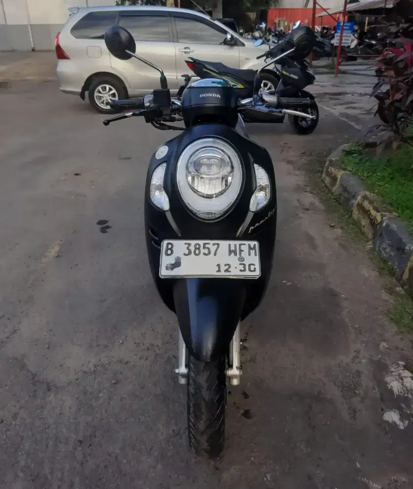 SCOOPY PRESTIGE 2023