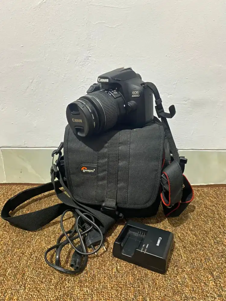 Canon Eos 4000D
