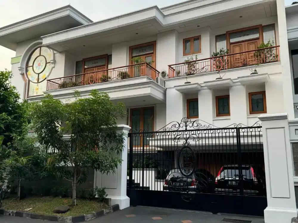 DIJUAL Rumah Mewah HOEK Taman Permata Buana