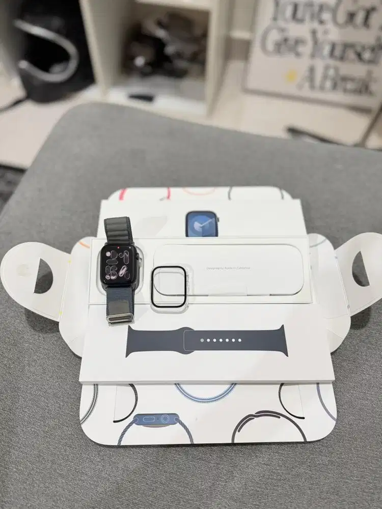 Apple Watch Series 9 45mm iBox