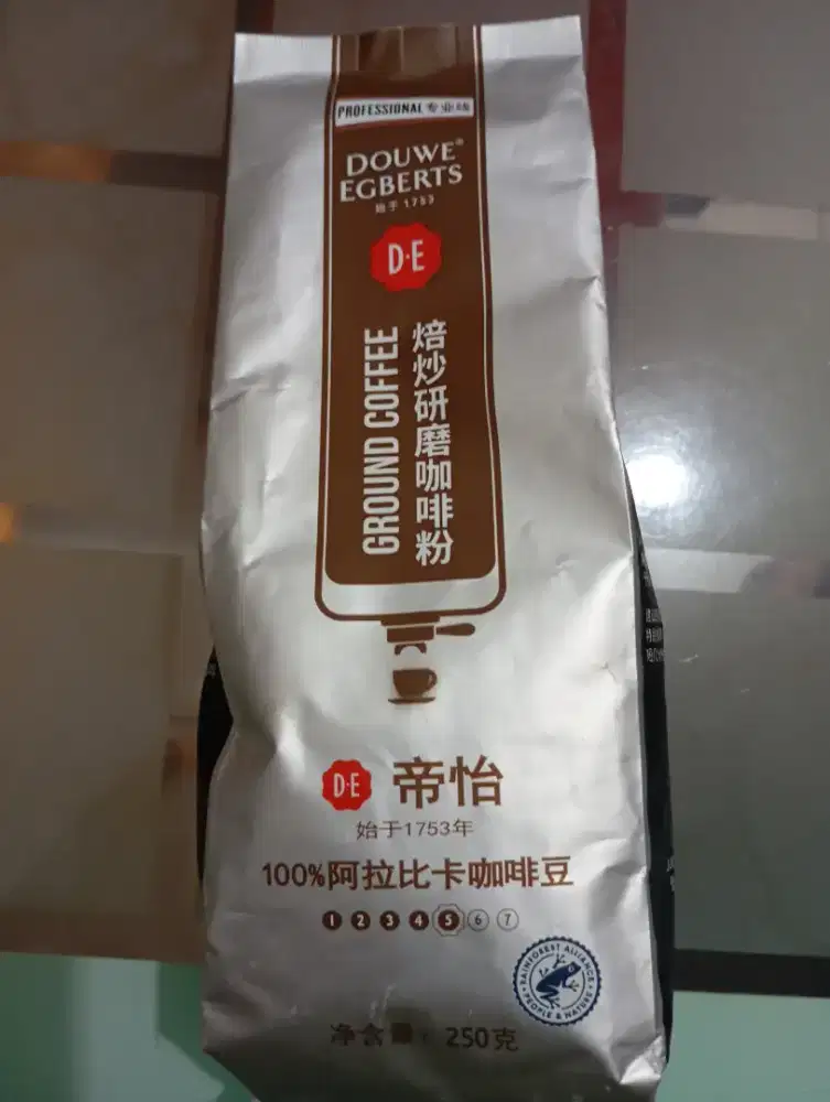 Douwe egberts ground coffee