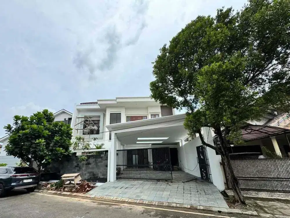 Rumah di Taman Duren Sawit, Duren Sawit, Jakarta Timur.