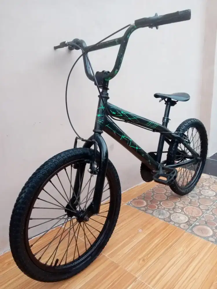 Sepeda BMX PACIFIC Exotic Uk 20.