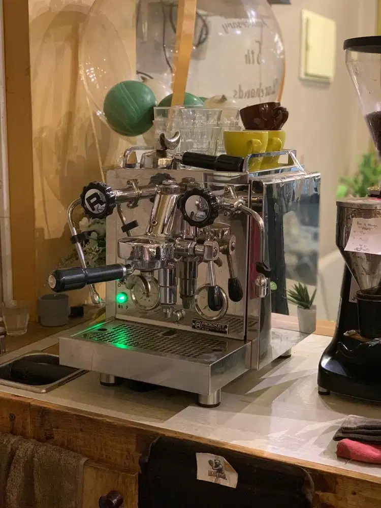 mesin espresso rocket r58