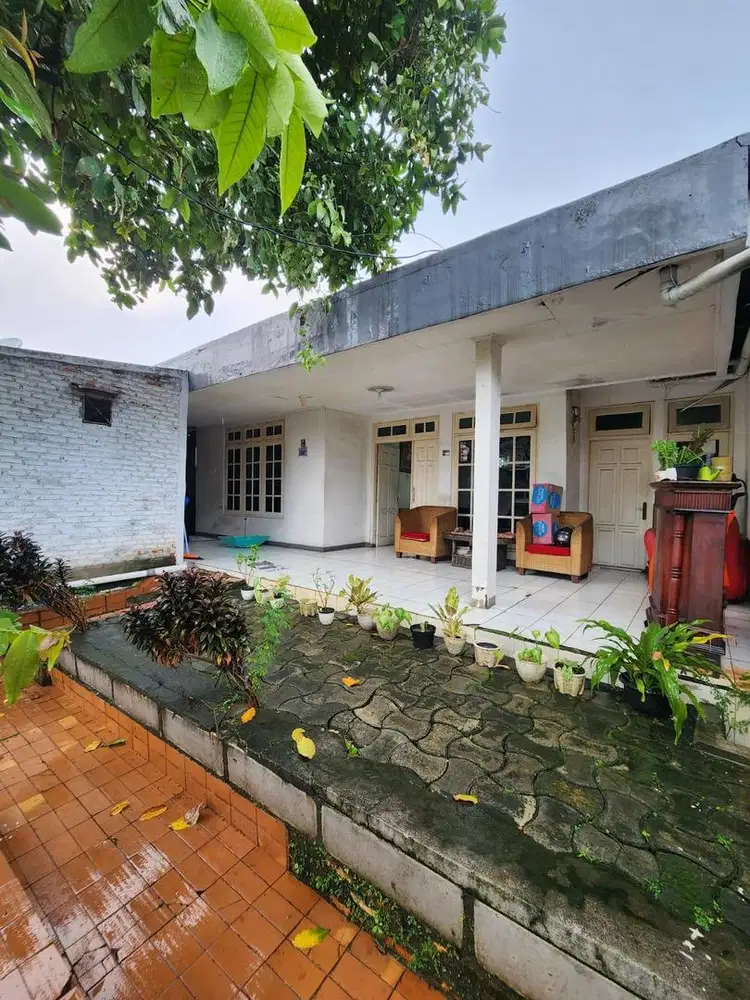 Dijual Rumah Hitungan Harga Tanah Saja di Kebayoran Baru Jaksel