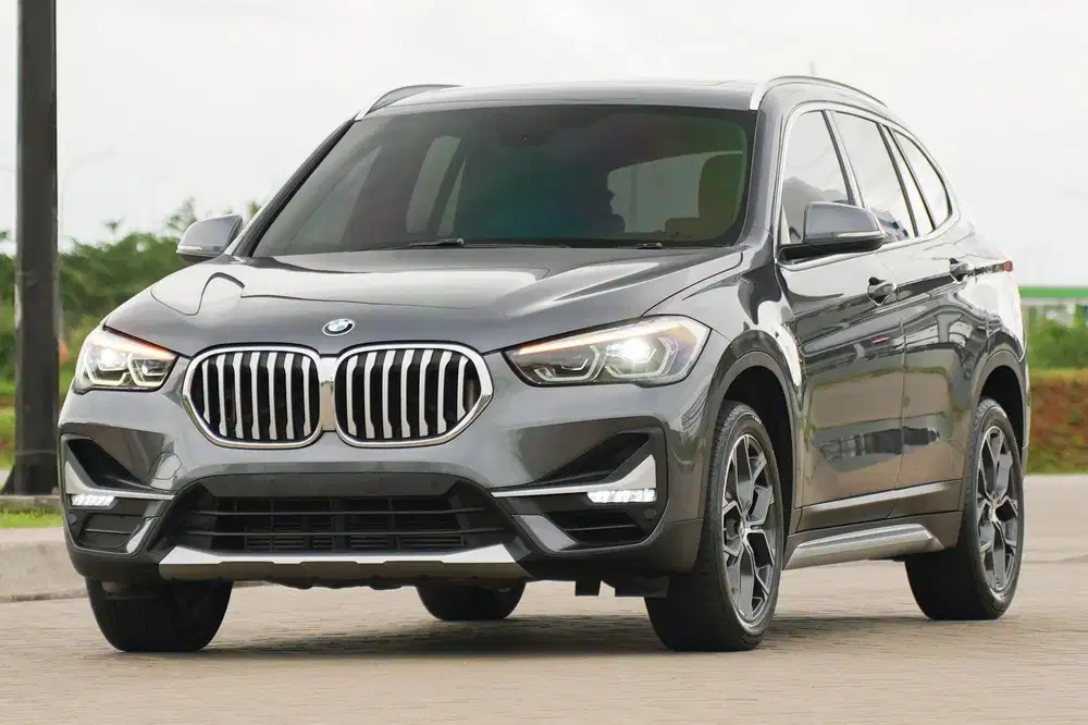 Low Odo! BMW X1 XLine 2021 LCI Facelift Panoramic Mantap gla200 320i