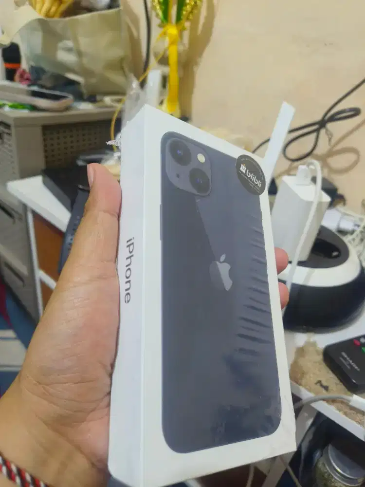 Jual Iphone 13 baru segel ( hadiah dari kantor)