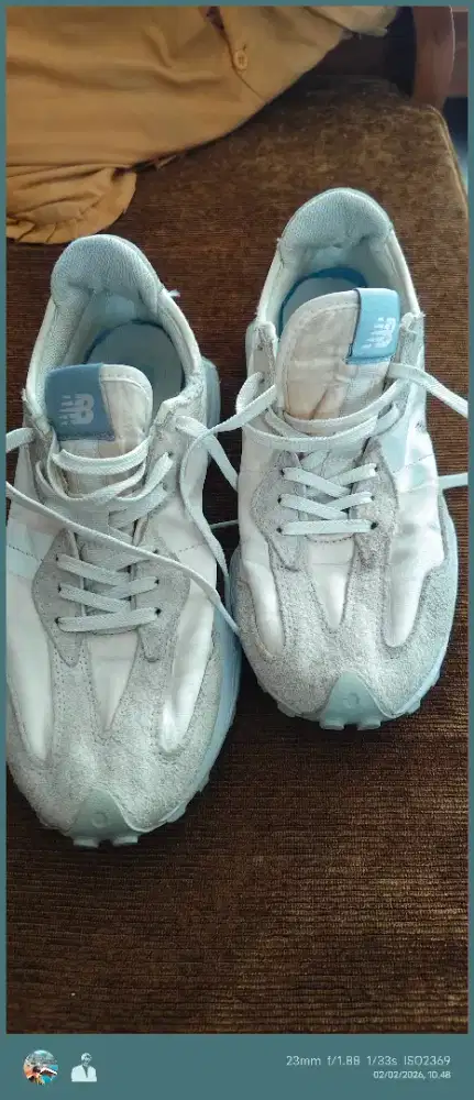 Sepatu new balense 327