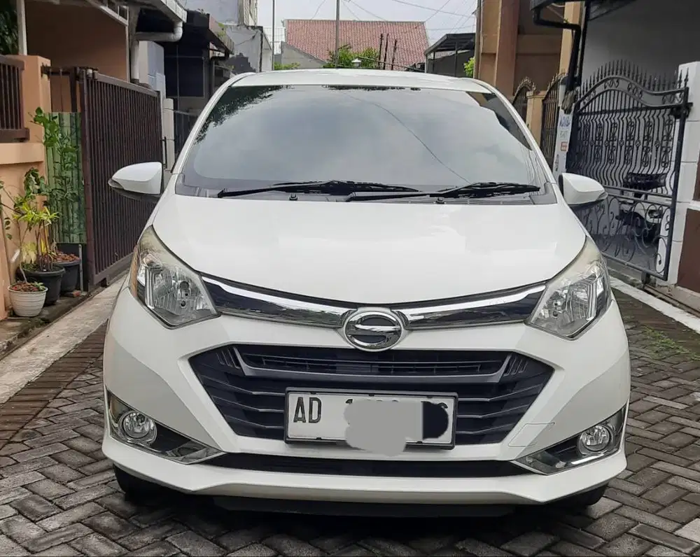 Dijual Daihatsu Sigra 2017 type R AT Semarang Kota