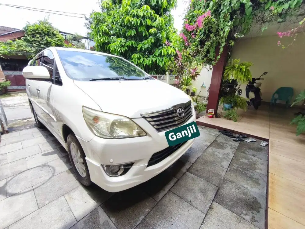 Kijang Innova V Luxury 2.0 A/T Tahun 2013