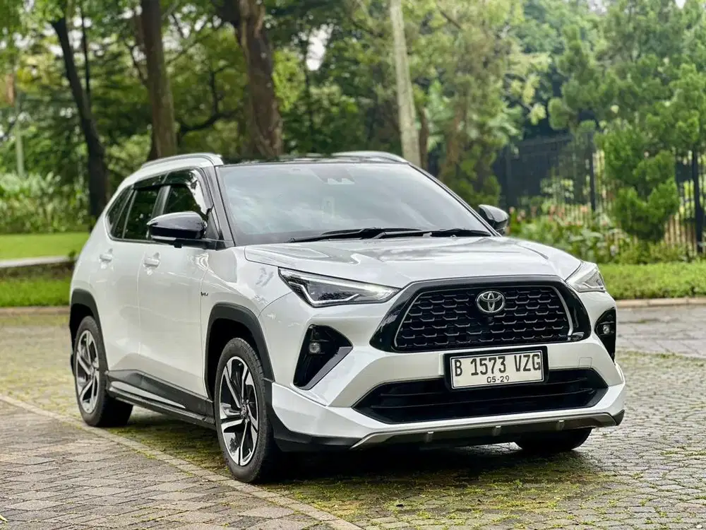 [LOW KM LIKE NEW] Toyota Yaris Cross Hybrid GR AT 2023