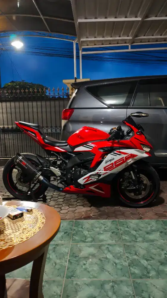 2022 ZX25R ABS QS SE Merah Istimewa