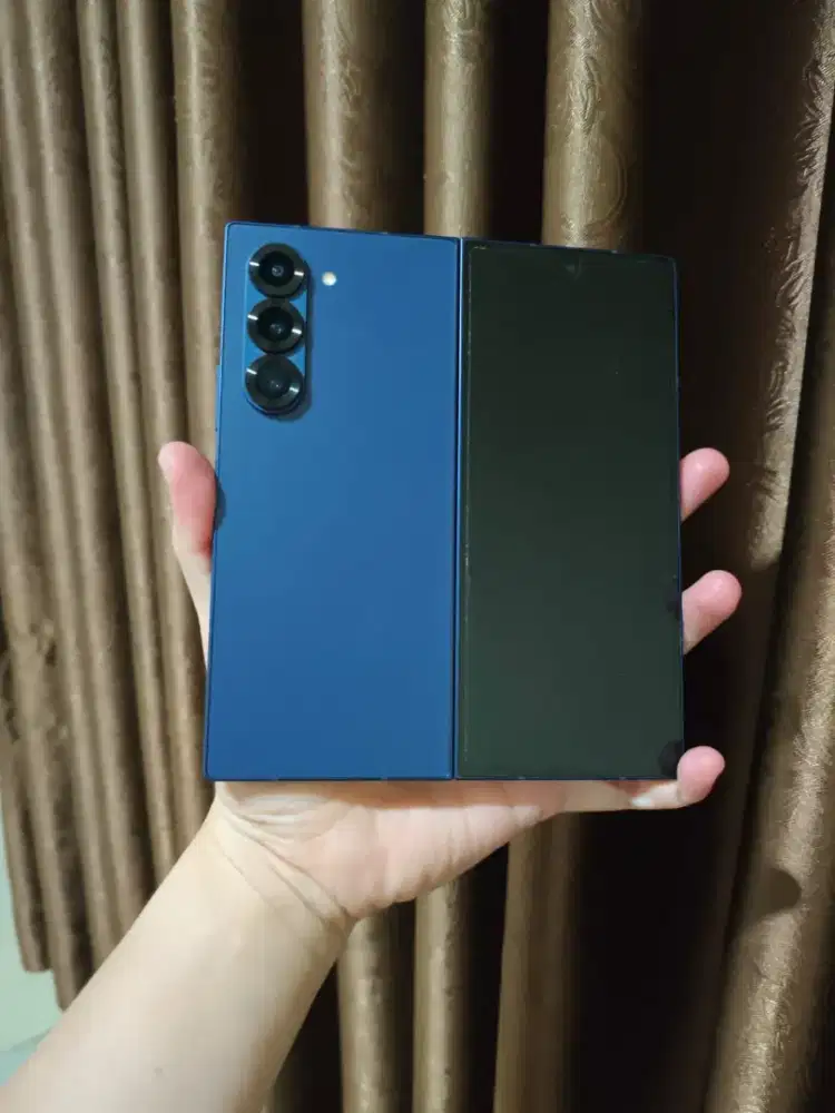 Samsung galaxy Z Fold 6 - Free Case Asli plus Pen