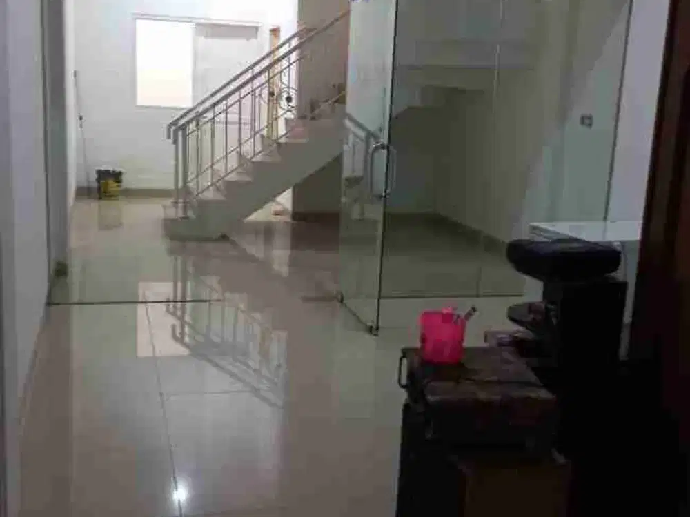 JUAL Ruko gandeng Meruya Kembangan Jakarta Barat