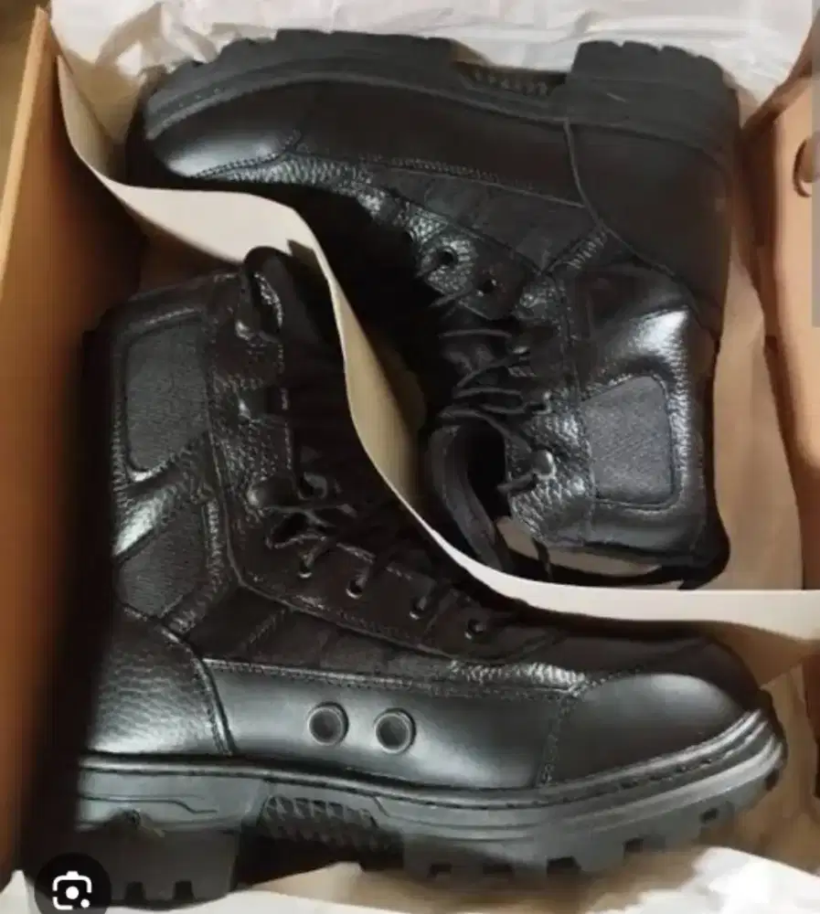 Sepatu PDL TNI Jatah Pembagian