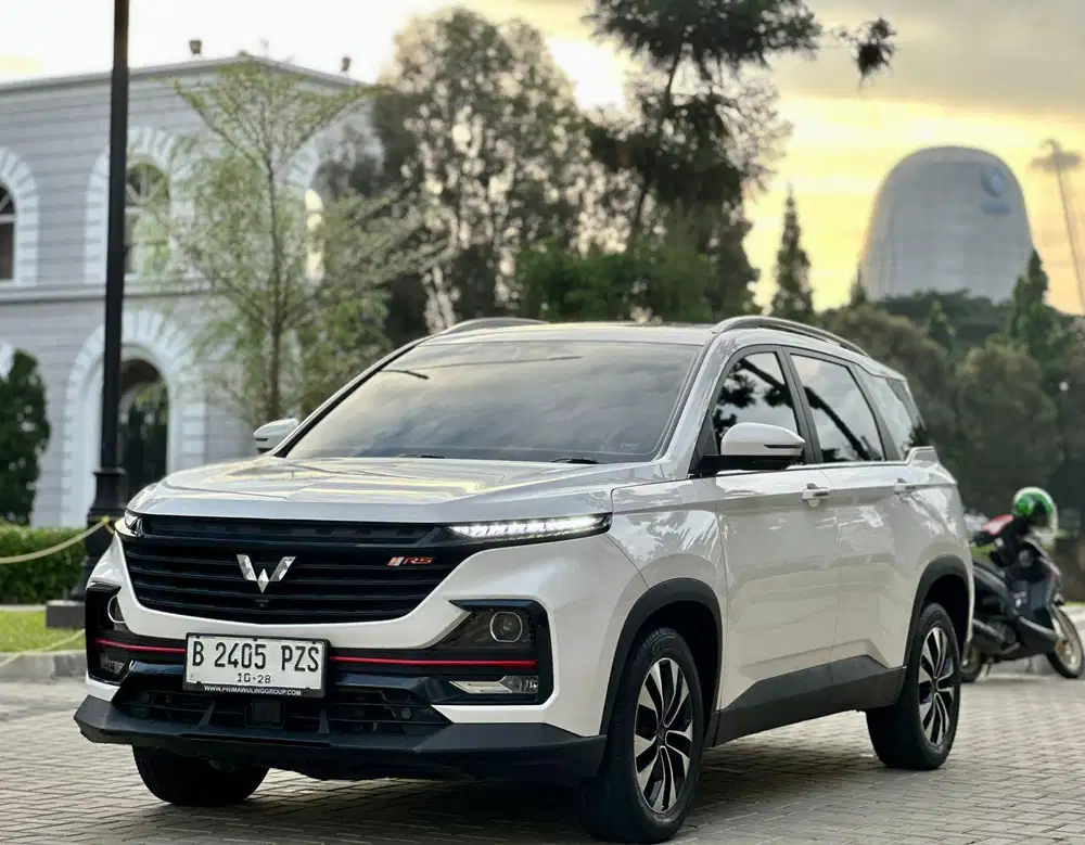 Wuling Almaz 1.5 RS AT 2023 Pajak Panjang