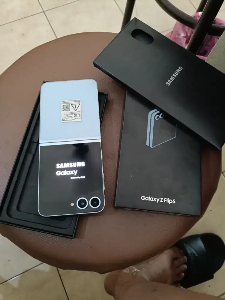 Murah hp Samsung Z Flip 6 5G 12/256 lkp, bs TT
