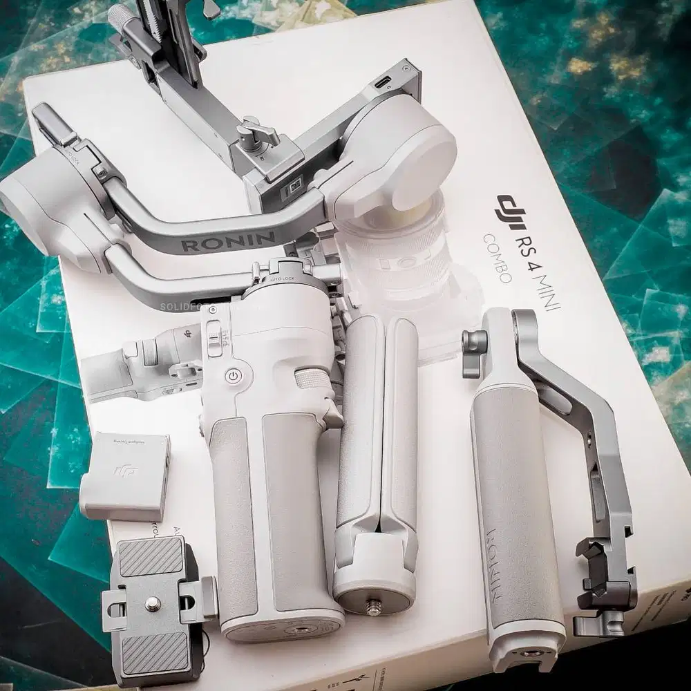 DJI RS 4 Mini COMBO. Fullset Like New. Gimbal Stabillizer