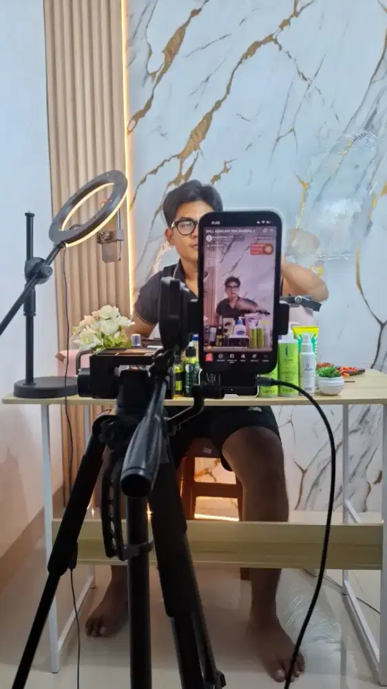 Loker Host Live Khusus Cewe