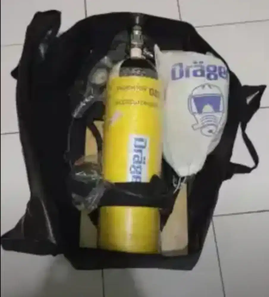 Self - Connecting Breathing Apparatus ( SCBA ) DRAGER