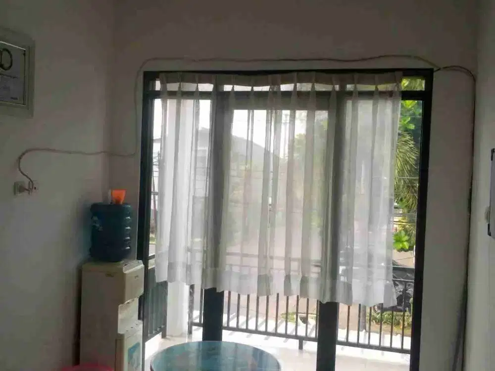 RUMAH MEWAH 2LANTAI HARGA KEPEPET 1.5M NEGO KERAS