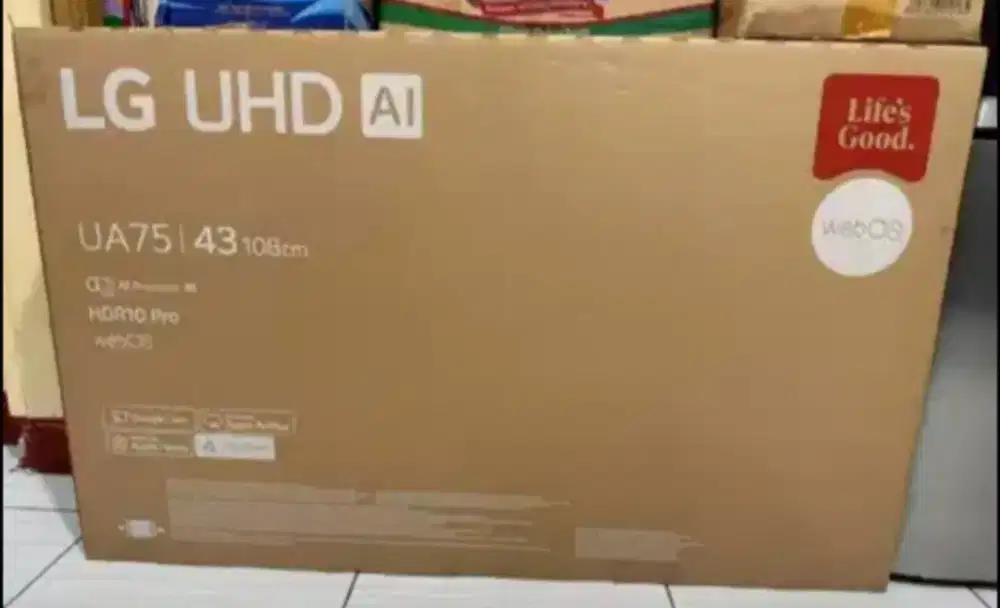 LG UHD AI 4K Smart TV WebOS 2.1 43UA7500 ThinQ AI HDR10 PRO Dolby
