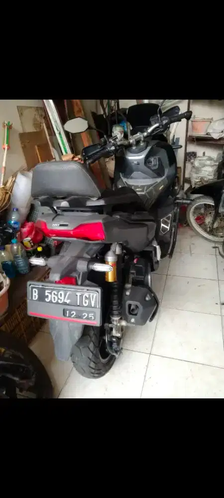 Honda ADV 150 Ori Pabrikan Tangan Pertama